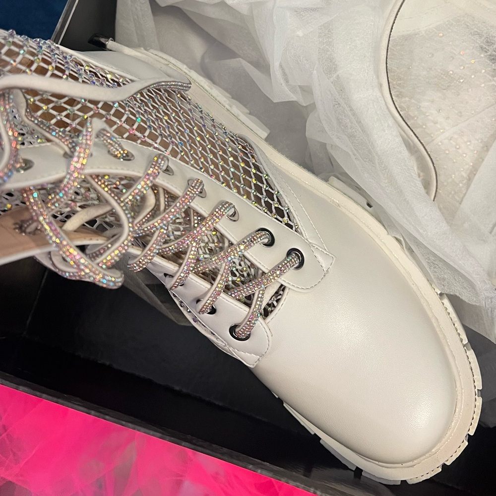 White Rhinestone combat boots - Picture 3 of 4